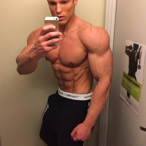 fitmen1:  Fitmen Robin Balogh