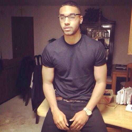 youtastemyaura:  HE’S AFRICAN TOO. 