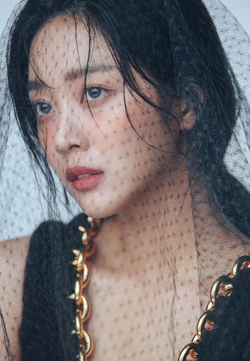 dramaintherain:Jo Bo Ahfor DAZED KOREA : behind the scenes shoot (2020) 