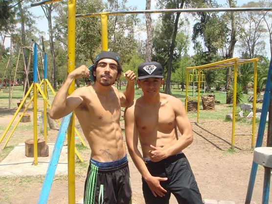Chacalitos, Bigotones,Maduros y Mas