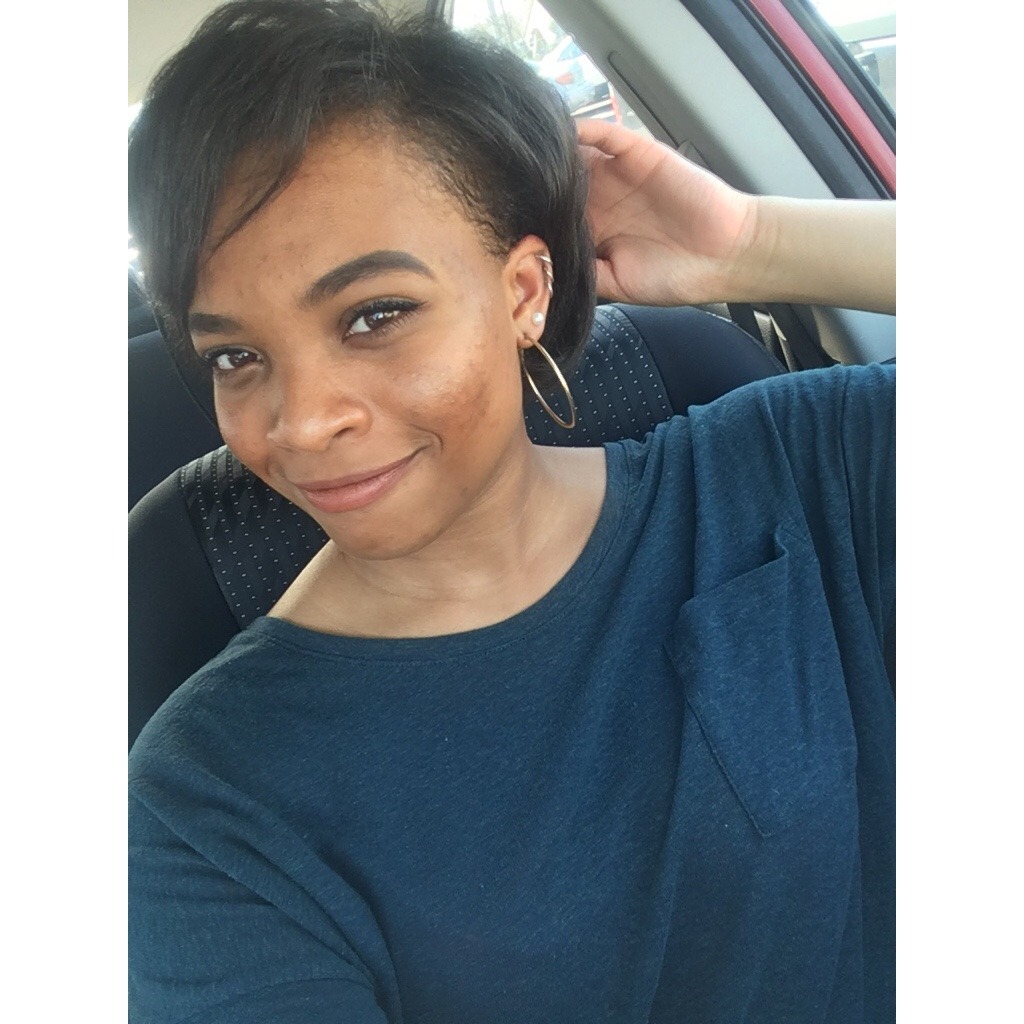 quietly-islayem:  halfbakedbeauty:  finally wearing my natural hair after years of