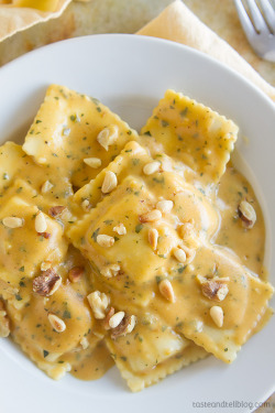 thecraving:  Ravioli with Pumpkin Alfredo