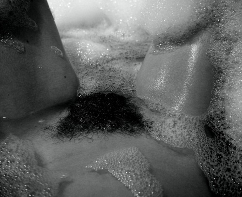 theunshavenandbeautiful:  Hot Natural Muffs