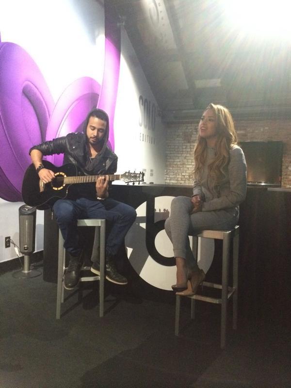 mizzjasminevillegasnewz:   singing Saturday Love