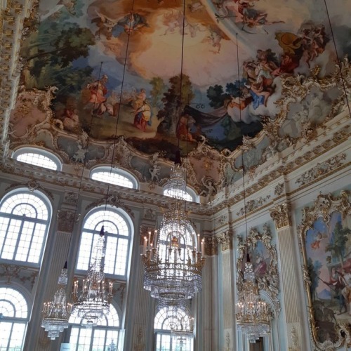 Nymphenburg PalaceInst @s_uni08