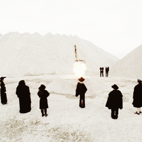 zoebennson-deactivated20190603:  Burn the witch. 