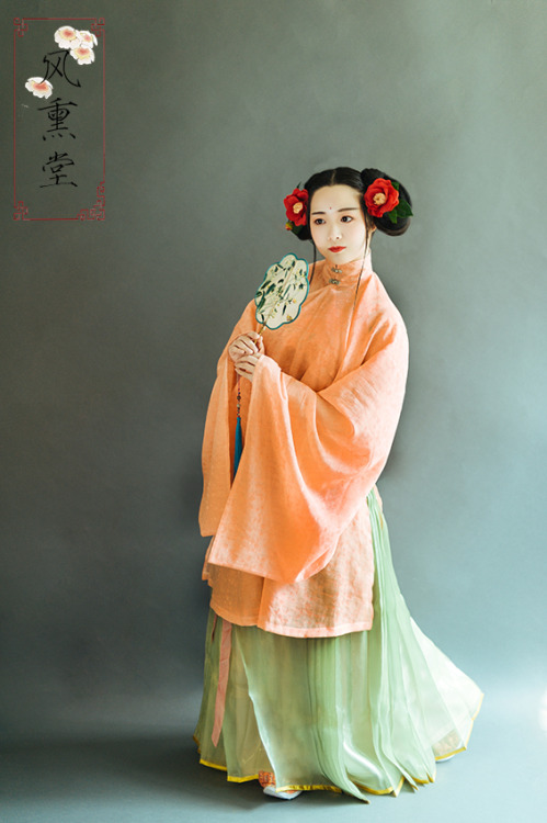 hanfugallery:Traditional Chinese hanfu by 风熏堂