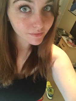 tinykhajiit:  Actually tried with my makeup today.