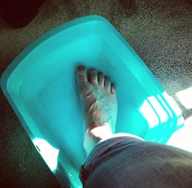 jammeeee:  Female veiny feet