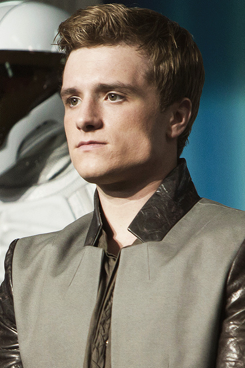 reynoldswalt:Josh Hutcherson in ‘Catching Fire’ (2013)