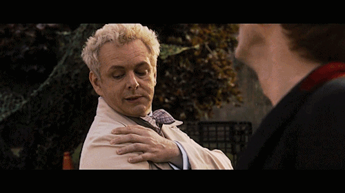 agnes-nutter-witch:Aziraphale and his lingering gaze..