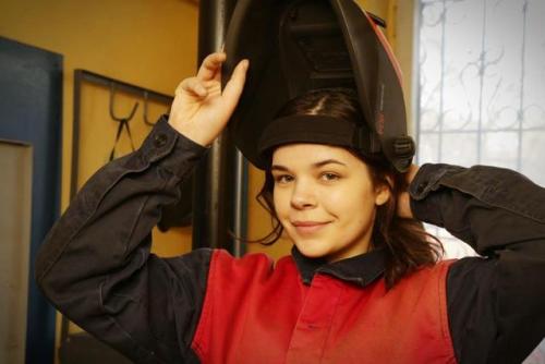 weirdrussians:19-year-old Diana Bagautdinova is recognized as the best welder of Russia