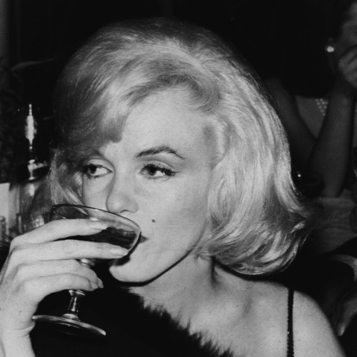 Marilyn Monroe at a charity event at the Roseland... - Marilyn Monroe ...