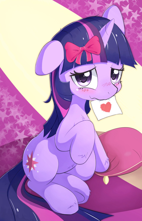 theponyartcollection:  Twilight Sparkle by aymint  golly