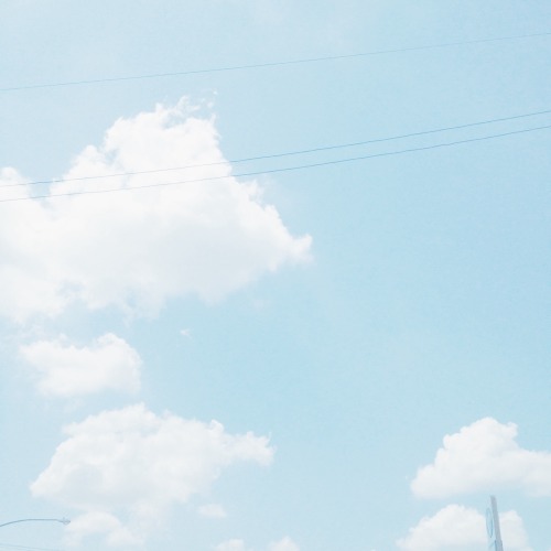 skyberrii:☆*:.｡. 雲がいっぱいある時のテキサスがだいすき! .｡.:*☆