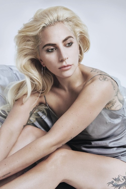 [PHOTO] — Lady Gaga by Collier Schorr photoshoots, 2016.