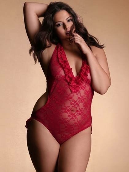 italiankong:  Random thick and curvy beauties! adult photos