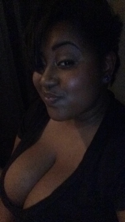 daanomaly:  theboudoirbunny2k7:  Good morning tumblr. Just wanted to give my chubby a little room to flourish.  Good morning @theboudoirbunny2k7 
