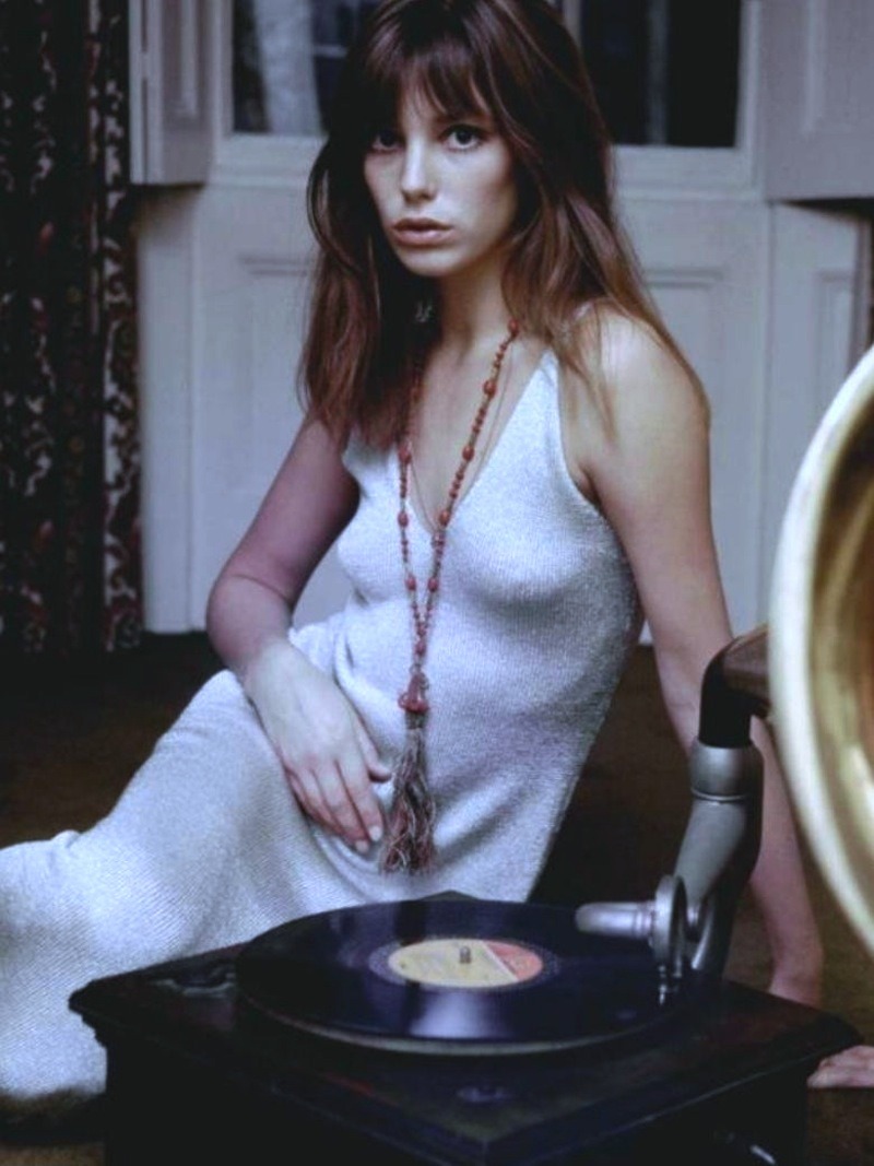 lula-loves:  The glamour archives #24