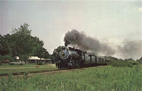 southern-railman: “This photo posted to alt.binaries.pictures.rail by Bud Laws. Southern Steam #630 