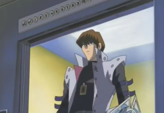 hawthie:  a-weird-rusted-android:  I was watching episode 200 of DM and there’s this scene where Bakura kidnaps Mokuba and tells Kaiba to duel him and Kaiba is pretty annoyed Then Bakura hangs up or whatever and Kaiba does this: He takes off his tie