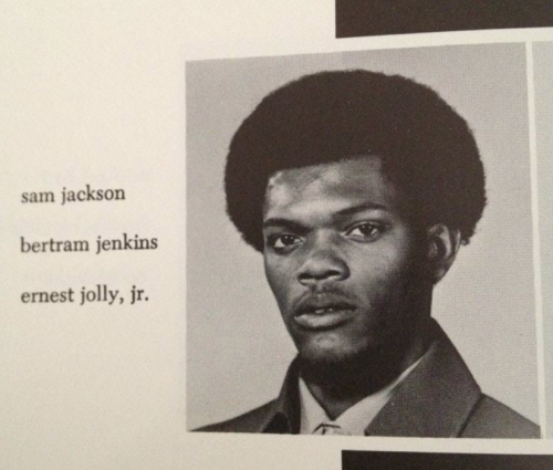 daddybearthings: milkandheavysugar: It turns out that the real life Samuel L Jackson is just as bad 