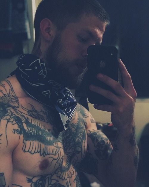 bandana-bound: perfect bandana and beard