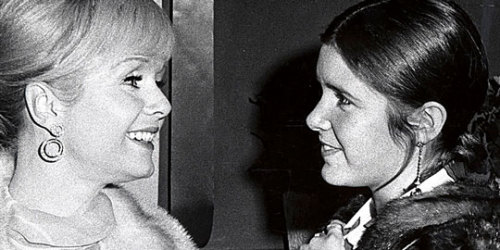 hennyproud:hennyproud:RIP Carrie Fisher (October 21, 1956 - December 27, 2016)RIP Debbie Reynolds (A