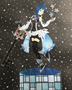 paper-dragon-art:It has been a very long time since I have finished a papercraft! I miss making these but it is hard to balance work, costuming, art and other life activities! I hope to start making more in the future! This is Aqua from Kingdom Hearts: