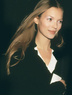 monsieur-j:Kate Moss in 1993 - Photo by Rose