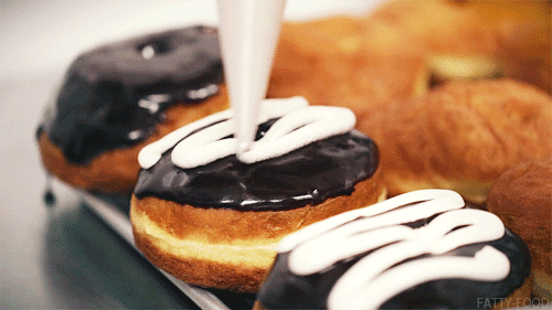 THE SIGNS AS DESSERT GIFS