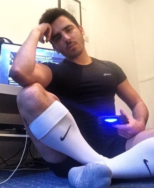 dannysocks.tumblr.com/post/165502778777/