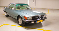 german-cars-after-1945:  1974 Mercedes 350