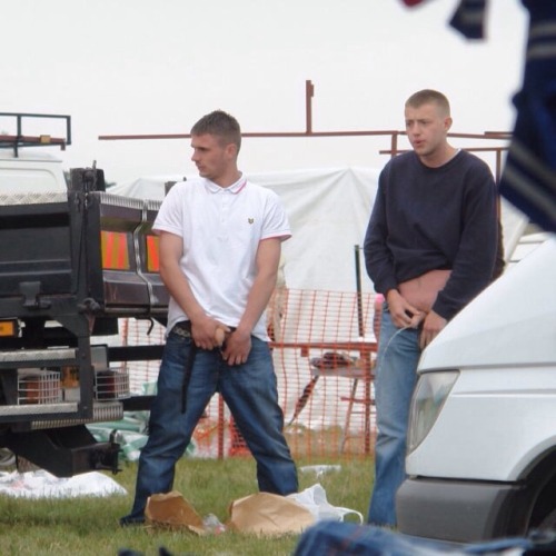 tradiesandchavs:  Sexy chav lads