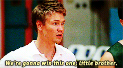 haleyjamesarchive:one tree hill meme ∞ four friendships (2/4)nathan and lucas