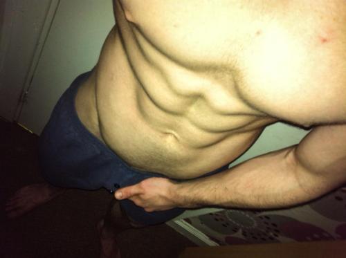ukhotlads:  18 year old muscle kid, John. More of him to come soon!Send your requests in to see your straight mates naked! (Snapchat or Facebook names) 