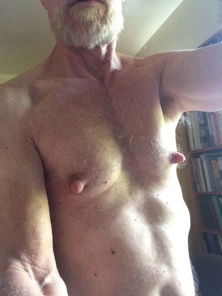 nipplehornydaddy: Grandpa’s big nipples……………. GRANDPA&rsquo