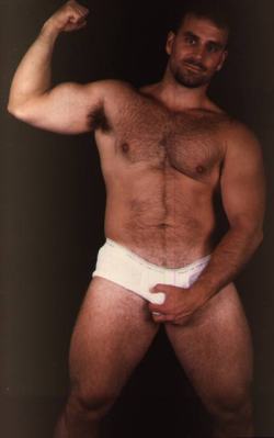 itsallaboutbears:  In hairy men we trust!