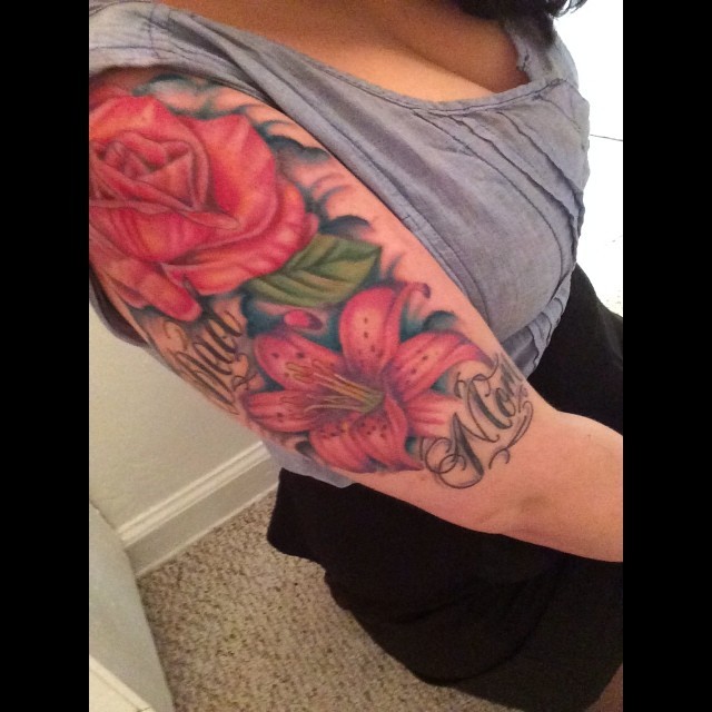 My half sleeve theme for my family. My Mom is a gardener so I wanted some of the