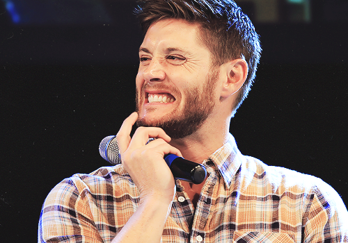 jensensprecioushands:  [x] 