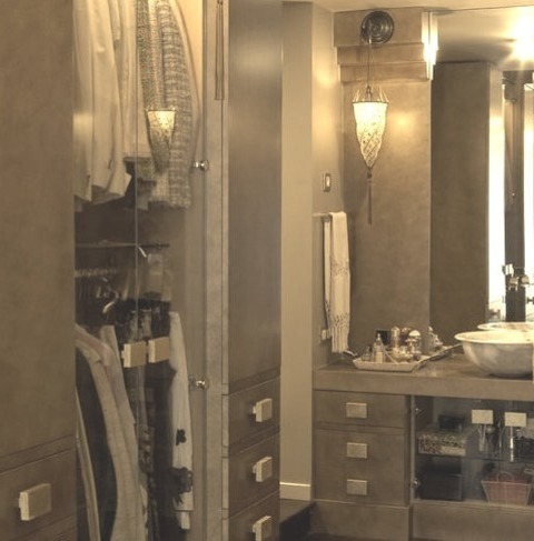 Barcelona Traditional Closet