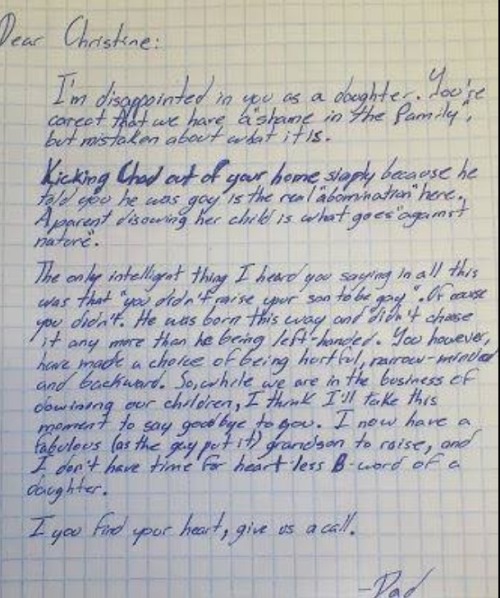 ultrasensoriale:  lepaurenonscompaiono:  igetlostinmyownthoughts:  mushi741:  Una madre ripudia il figlio perché omosessuale. Il ragazzo cerca ospitalità dal nonno e questo scrive alla figlia: Cara Christine: Sono molto deluso da te come figlia. Hai