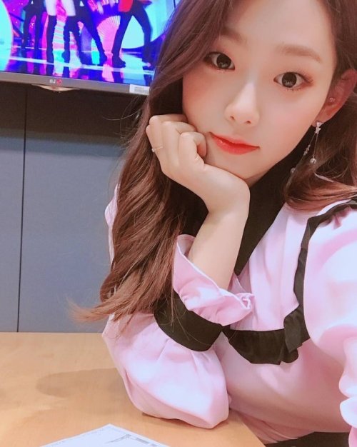 Kang Mina (Gugudan) - Selcas