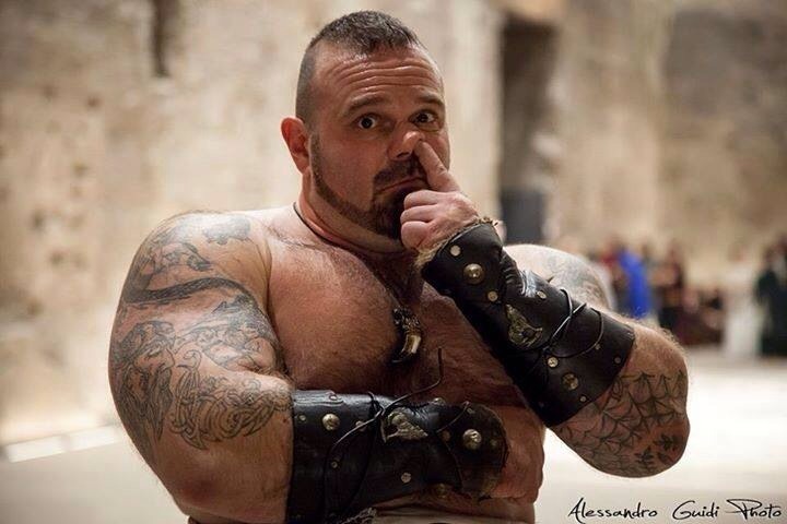 nippletheory:  cutecubs:  gigaguess:  Yes, I am entertained…  love this guy’s