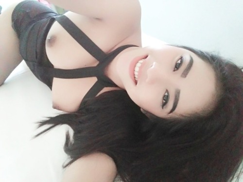 ulerkasur: Indonesian Whore Rhena