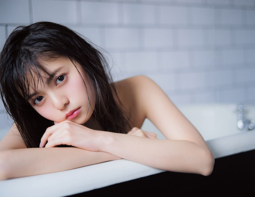 46Pic:  Asuka Saito - Anan   