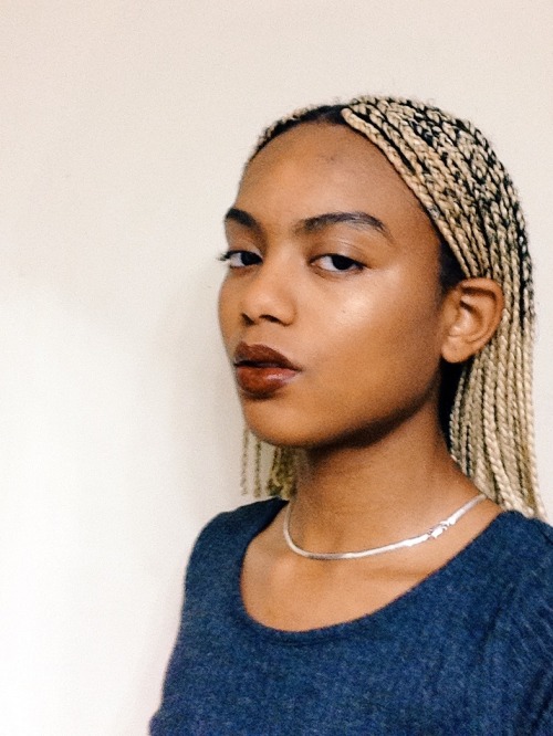sensitiveblackperson:  Normal self head shots