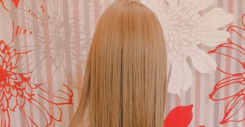 加藤美南さんのツイート: 因みに自分の後ろ頭ってどの位の頻度で見てる？？ 禿げてるかチェックした方がいいよとかそんなこと言ってないよ わたしは誰かに写真撮ってもらう まだ大丈夫だった‍♀️ 帰