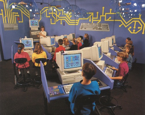 newwavearch90:CYBERPLAY - Kids internet cafe in Orlando, FL (1995)“This store resembles a movie set more than a retail s