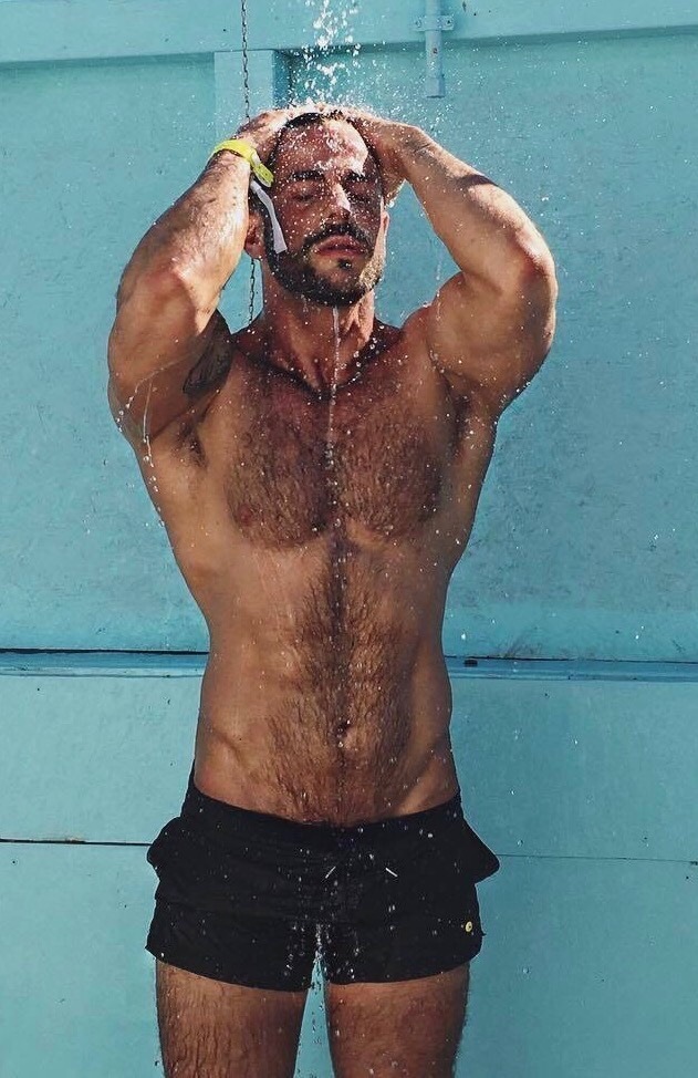awesomemanasart:  Welcome to Man as Art. I appreciate your viewing my post; please